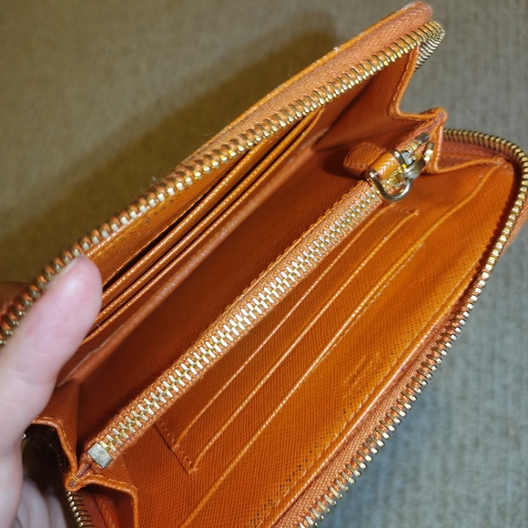 Prada wallet - Picture 5 of 6